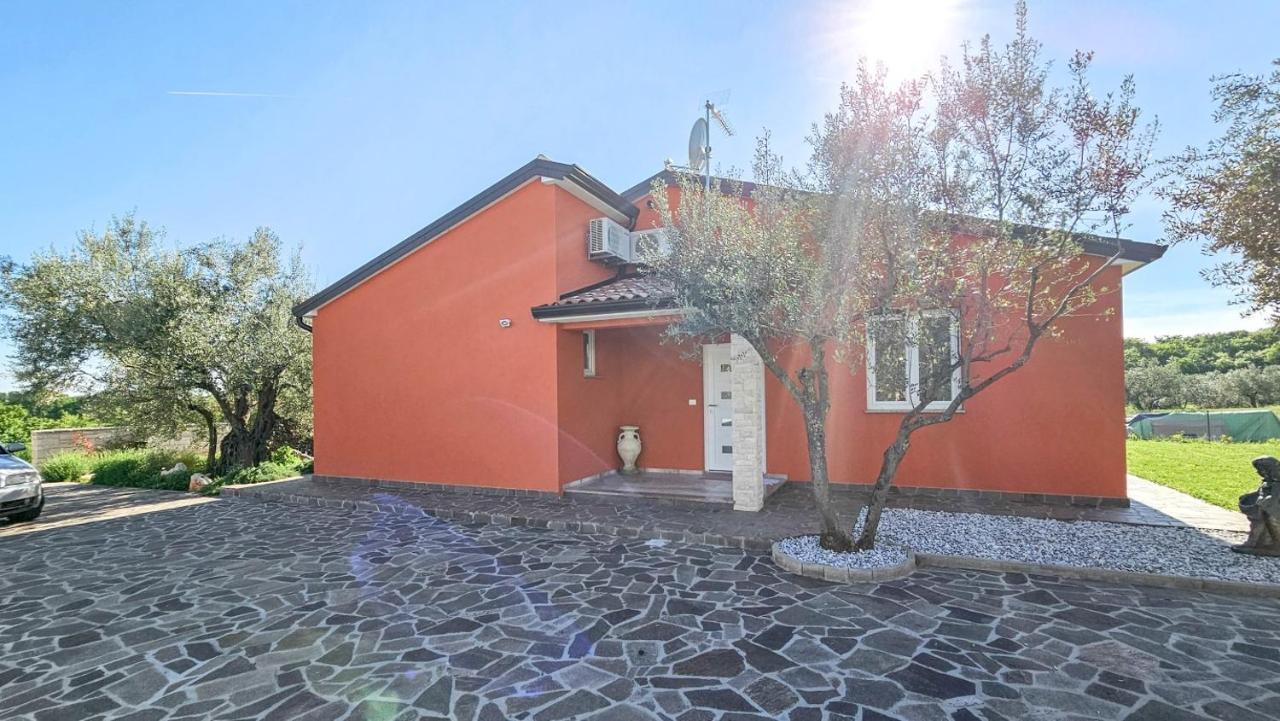 Casa Gojtan Vila Karigador Exterior foto