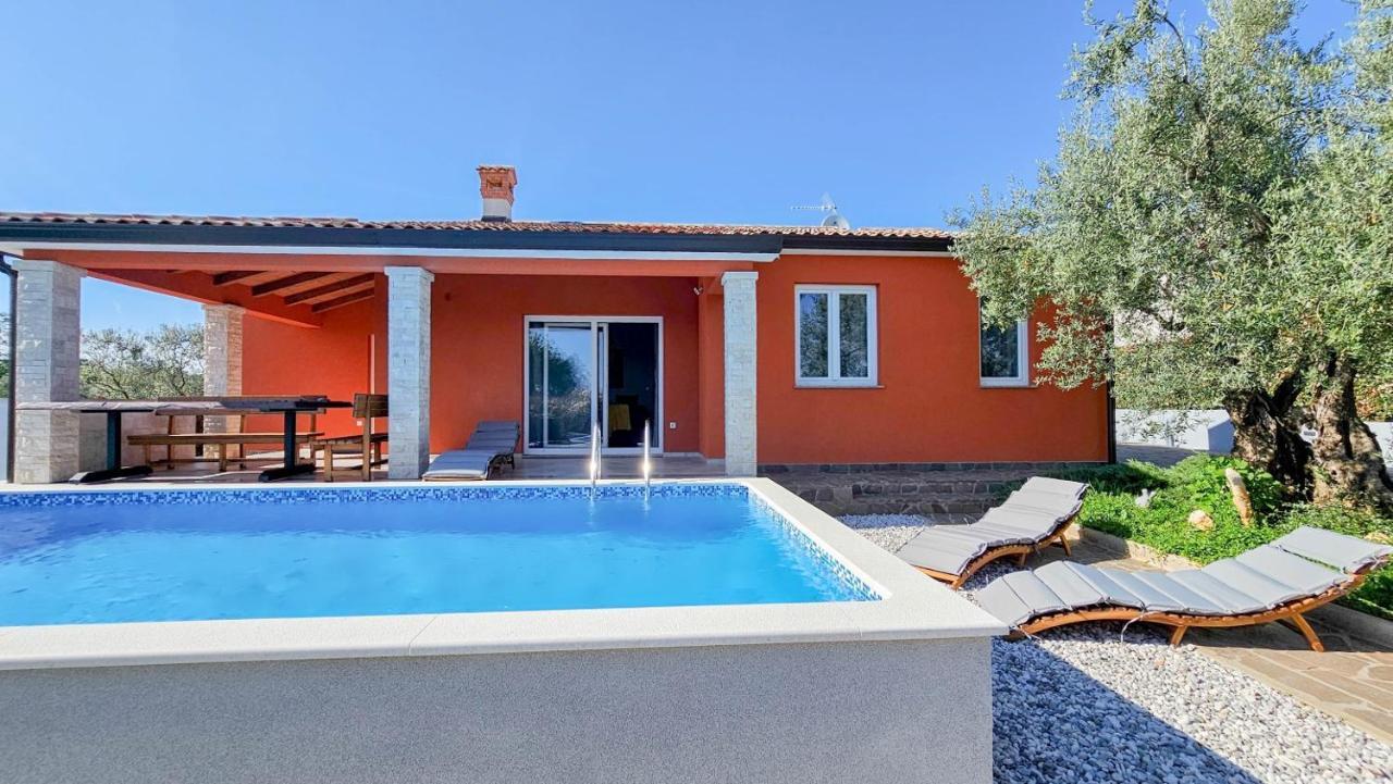 Casa Gojtan Vila Karigador Exterior foto