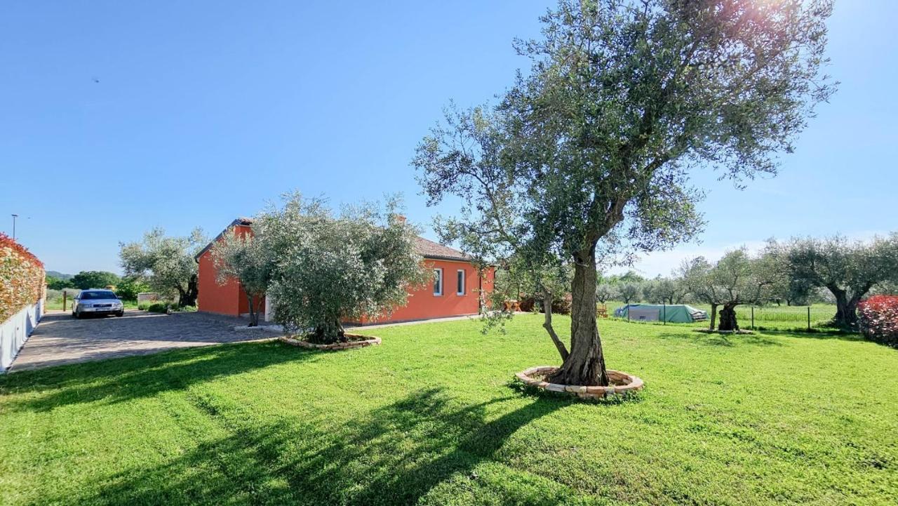 Casa Gojtan Vila Karigador Exterior foto